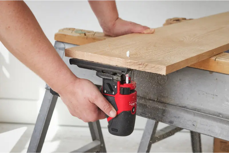 Aku přímočará pila Milwaukee M12 FJS-0 (bez aku) 4933493347 (MI4933493347)